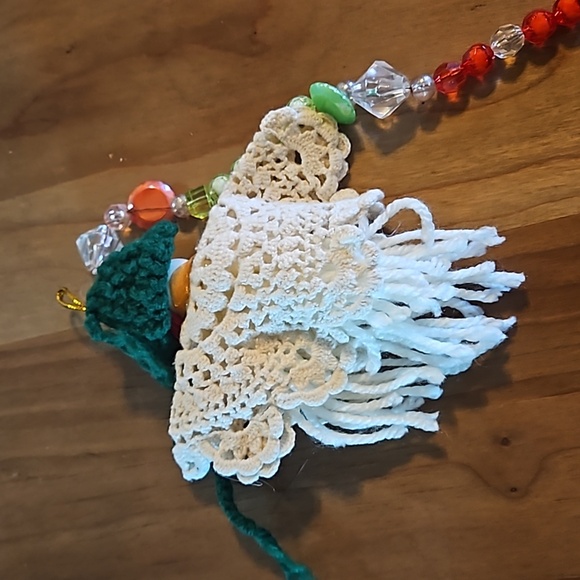 Hand Crafted Crochet Angel white green red colors multicolored plastic beaded - Picture 4 of 17